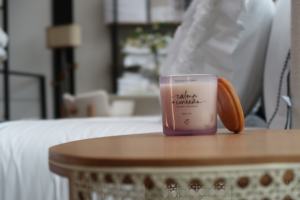 Etti Brasil Light Purple 200g Jar Aromatic <b>Candle</b> Lasting 40 Hours with <b>Lavender</b> and Vanilla Scent - Product Image 3