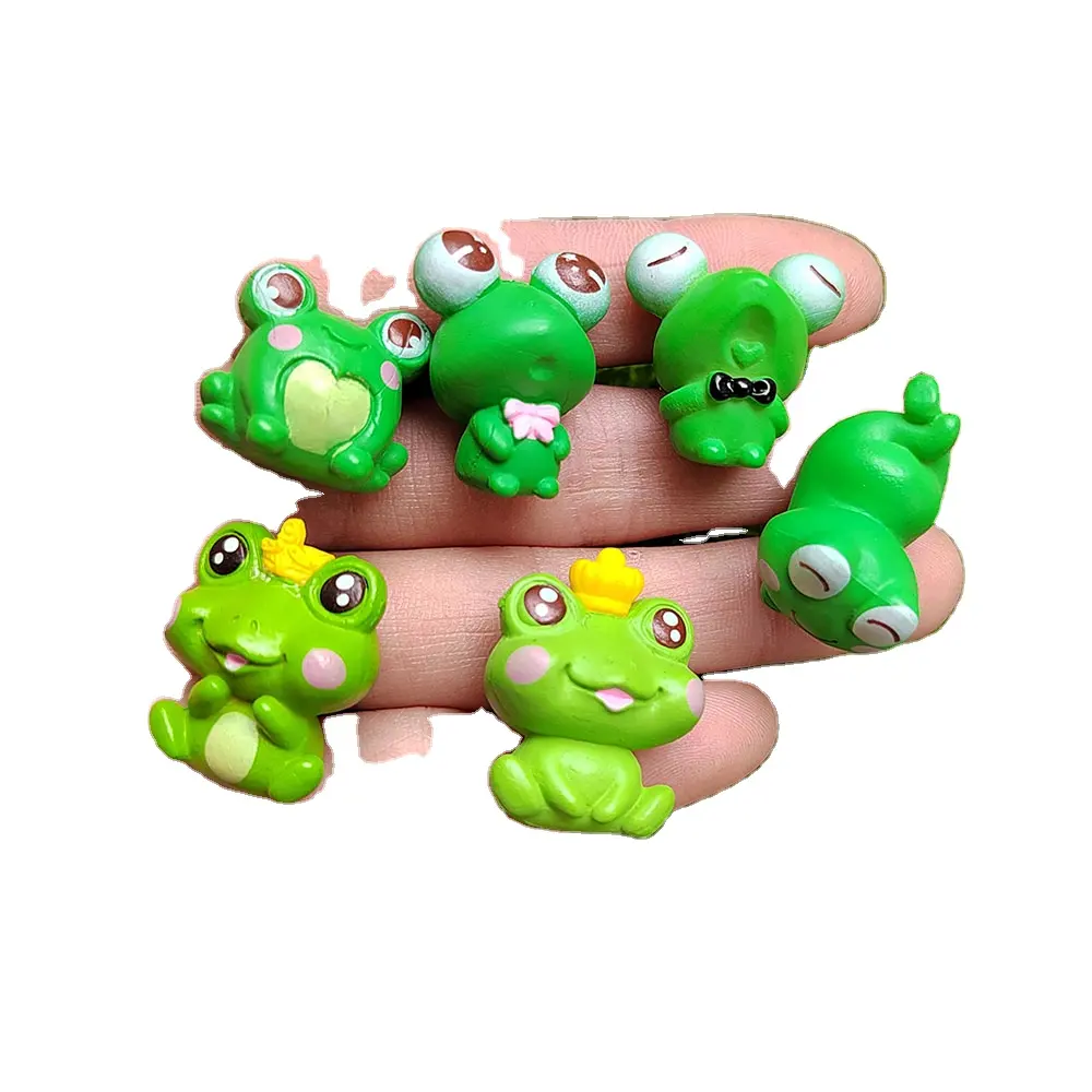 100pcs Mini Cartoon Frog Resin Dolls Flatback Cabochon Animals Ornament Craft orecchino fai da te Fit Phone Decor accessori 18*23mm