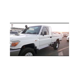 2018 utilisé pour le pick-up HILUX Diesel Turbo FWD avec sièges en cuir intérieur léger R17 pneus - Product Image 6