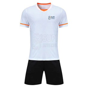 Nuevo Diseño de Uniforme de Fútbol, Servicio OEM, Conjuntos Personalizables, Diseño de Tela 100% Poliéster, Transpirable, de Secado Rápido y Ligero para Todos - Product Image 1