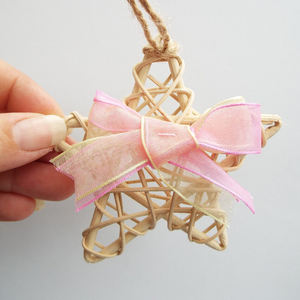 Adorno de estrella de ratán hecho a mano, el mejor precio, Navidad, 2022 - Product Image 1