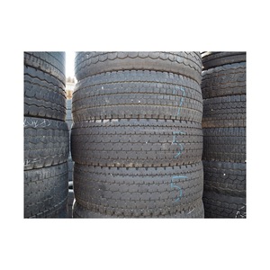 Pneu de camion radial usagé 245 70R19.5, sans chambre à air, robuste, marque personnalisée, flancs renforcés, testé, sécurité garantie, prêt à la rechapage - Product Image 5