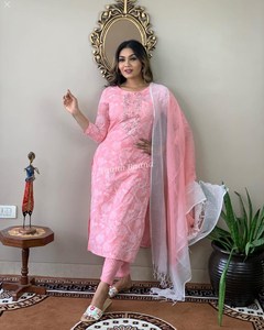 Kurti de Algodón Estampado y Bordado para Mujer, Hecho a Mano, para Oficina y Uso Casual, Kurti Estampado Informal con Dupatta - Product Image 3