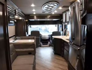 Ofertas de Autocaravanas Usadas a Precios Accesibles, Modelos 2020, 2022 y 2024, Fleetwood Southwind Clase A - Product Image 3