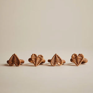 Meilleurs produits de choix pour la vaisselle, rond de serviette en rotin coeur pour la décoration de la maison, serviette naturelle pour la fête fabriquée au Vietnam - Product Image 1