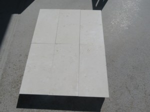 2025กระเบื้องหินธรรมชาติหินปูนสีเบจสีเบจตกแต่งภายนอกห้องแบบพรีเมี่ยมตกแต่งด้วย honed ขัดเงาร้อนแรง - Product Image 3