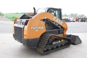 Chargeuse compacte sur pneus TV370B 2023 avec chargeur frontal, capacité de charge nominale de 4 tonnes, moteur FPT de 75 kW, composants essentiels du roulement - Product Image 4