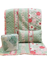 Couvre-lit en coton 100% taille King, motifs floraux, draps de lit, designs personnalisés, écologiques, biologiques, 200TC, faits à la main à Mumbai, Inde, pour la maison