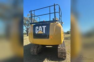 Mini-excavatrice Cat 318D 2023, 6 tonnes, 90 % neuve, excellente machine de construction, moteur japonais d'origine, moteur à engrenages - Product Image 3