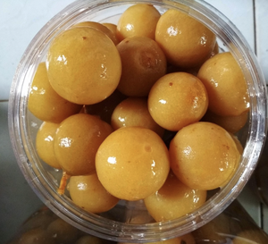 ขวดน้ำมะนาวดองแบบดั้งเดิมจากเวียดนามในขวดแก้วปิดผนึกสำหรับการทำอาหารเอเชียแท้และการใช้รสชาติ - Product Image 1