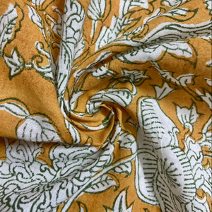 Tissu en coton imprimé à la main à motifs floraux de moutarde, design botanique traditionnel moghol - Product Image 1