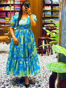 Une robe longue d'été parfaite avec imprimé floral - Product Image 5