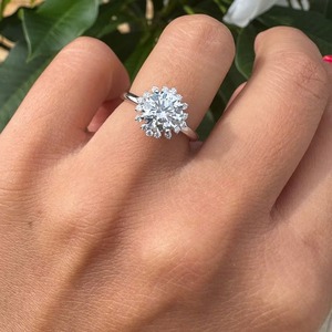 Bague halo en or massif 14 carats avec diamant rond enveloppé de 1,00 carat, couleur et clarté non spécifiées, pour un usage quotidien, cadeau d'anniversaire - Product Image 1