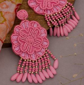 Pendientes de cuentas florales, pendientes personalizados con múltiples cuentas, joyería festiva para mujer al mejor precio, pendientes de cuentas hechos en India - Product Image 2