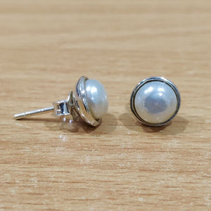 ต่างหูมุกหรูหรา2.5กรัม - Product Image 1