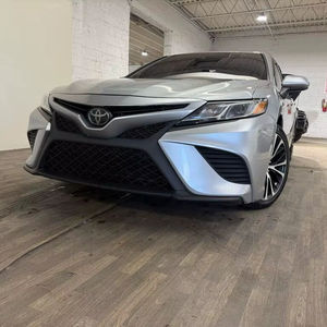 CLEAN 2020 À-yo-ta Cam-ry SE FWD - Product Image 1