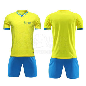 Uniforme de Fútbol Personalizado de Primera Calidad, Transpirable, de Manga Corta, con Logotipo Frontal, Ropa Deportiva, Gran Venta, Hecho en Pakistán - Product Image 1