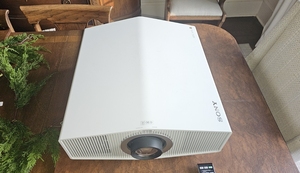 QuickSales VPL-XW7000ES 4K <b>Projector</b> 6350-Hrs - Product Image 1