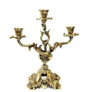 Candelabro de Latón y Aluminio Hecho a Mano, Estilo Moderno con Acabado Premium, Decoración de Hogar de Alta Gama - Product Image 5