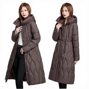 Chaqueta de plumón larga personalizada para mujer, impermeable, transpirable, con cremallera, de nailon, para invierno, al por mayor - Product Image 2