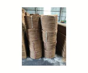 Disque de coco de noix de coco du Vietnam: naturel, biodégradable pour la couverture du sol, exporté de fournisseurs de confiance pour le jardinage mondial - Product Image 1