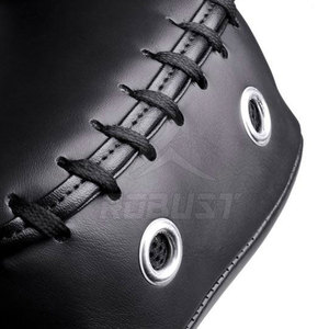 2024 coussinets en cuir de Muay Thai de haute qualité OEM 8oz 12oz 16oz coussinets de mise au point imprimés Kickboxing Arts martiaux gants de boxe enfants - Product Image 4