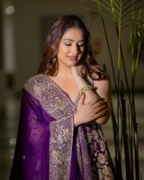 Nouveau indien et pakistanais ethnique femmes Salwar Kameez gros Punjabi pelouse costume avec couture de fête pour les tenues ethniques des femmes