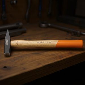 Marteaux de mécaniciens de style allemand avec manche en bois pour plus de confort et de durabilité - Product Image 3