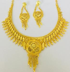 Fabricant indien USA France Style 24K plaqué or Ensemble de bijoux de mode comprenant des broches de collier - Product Image 6
