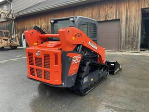 Minicargadora compacta sobre orugas Kubota 2019 con potente bomba de motor para trabajos exigentes - Product Image 2