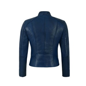 Dernier modèle de veste professionnelle matelassée en cuir véritable de haute qualité pour femmes, respirante, imprimée, fermeture à glissière, mode hivernale - Product Image 5