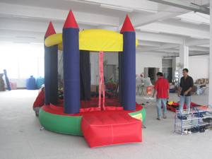 Château gonflable en nylon pour enfants pour parc d'aventure et garderie Activité de plein air pleine de plaisir - Product Image 1