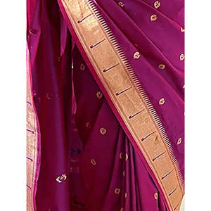 Sari en soie jacquard violet avec tissage zari, tenue de performance festive - Product Image 3