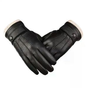 Gants de ski d'hiver en cuir de qualité supérieure avec logo personnalisé, mitaines tactiles tendance en gros pour hommes et femmes - Product Image 5