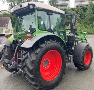 Fendt 211 Power Loader Tractor Motor de 3 cilindros 114hp (124hp con Boost) - Product Image 6