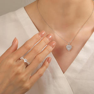 Collier pendentif cœur double halo Jeulia en argent sterling - Product Image 6