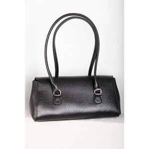 หนังสีดำสไตล์เรโทรสำหรับกระเป๋าบาแกตต์พร้อมดีเทลล็อค - Product Image 3