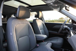 Brand New <b>Zero</b> Mileage/Kmh Price Friendly Silver 2024 K - EV5 Air 530 FWD Luxury Electric SUV Ready <b>to</b> ship - Product Image 4