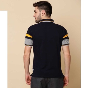 Vente en gros pas cher T Shirt Vêtements pour hommes Streetwear Décontracté Routine Quotidienne Mode Logo Personnalisé Produit 220 GSM Fournisseur de Haute Qualité - Product Image 3