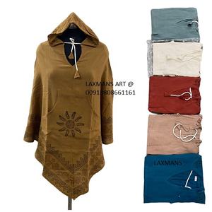 Poncho d'hiver en laine bohème imprimé hippie Poncho en laine épaisse unisexe avec capuche d'Inde - Product Image 1