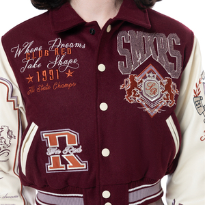 Chaqueta Universitaria de Béisbol con Mangas de Cuero de Diseño Personalizado, Bordado Chenille, para Mujer, Estilo Casual, de Lana, para Invierno - Product Image 4