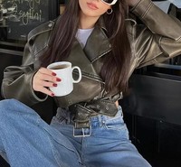 Nouvelle veste courte élégante pour femmes, veste en cuir PU multi-poches, streetwear, vente en gros, veste tendance hip-hop pour femmes