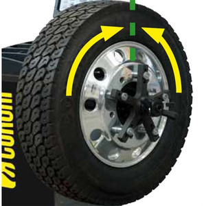 Équilibreuse de roues pour camions Corghi Service Pro 150 avec élévateur – Équipement efficace d'alignement de roues pour ateliers de pneus - Product Image 4