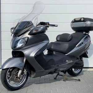 Suzuki Burgman 650 Maxi Scooter 638cc, Lujo Urbano y para Carretera, Nuevo en Stock, en Venta - Product Image 1