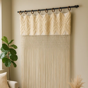 Cortina de algodón trenzado a mano de macramé bohemio, cenefa, panel superior geométrico con flecos que fluyen, diseño elegante único - Product Image 1