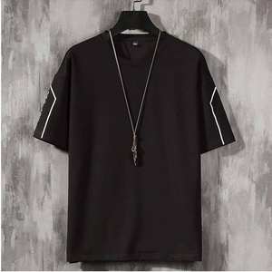 Tenue de sport avec logo personnalisé, ensemble 2 pièces, shorts et t-shirts pour hommes, ensemble deux pièces de sublimation, vêtements d'entraînement et de jogging - Product Image 4