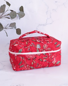 Bolsa de tocador acolchada hecha a mano para mujer, bolsa de cosméticos de viaje de tela, Asa de algodón, organizador de maquillaje impreso con bloque de mano - Product Image 4
