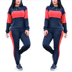 Top corto de gimnasio de otoño sostenible para mujer, de gran tamaño Sudadera con capucha, chándales de invierno de dos piezas transpirables con logotipo personalizable - Product Image 5