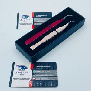 Pinzas de Precisión para Pestañas LUCKY LASH TOOLS, Color Beige Marrón, Agarre de Diamante de 45 Grados, Grabado de Corazón, Personalizadas, Sostenibles - Product Image 2