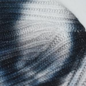 New Best Knitting <b>Hat</b> <b>Men</b> Women High Quality <b>Wool</b> Cap Warm Fashion Take Cap New Net Design Jacquard Beanie - Product Image 5